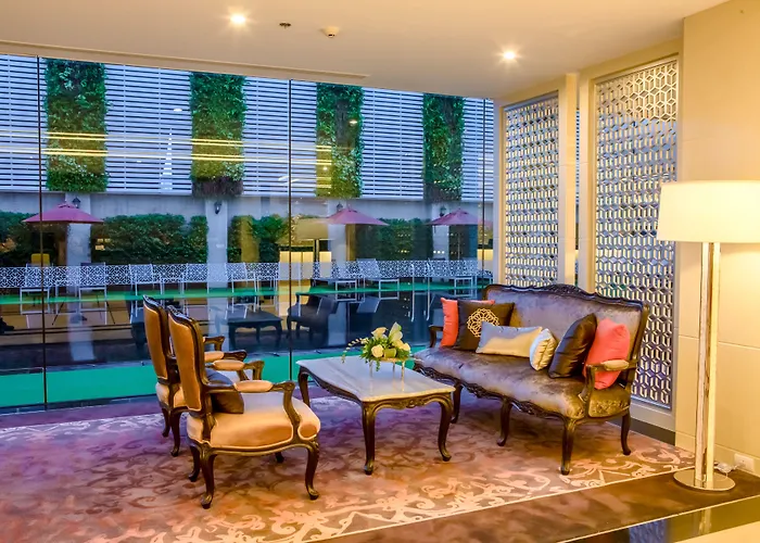 Hotel Mandarin Managed By Centre Point