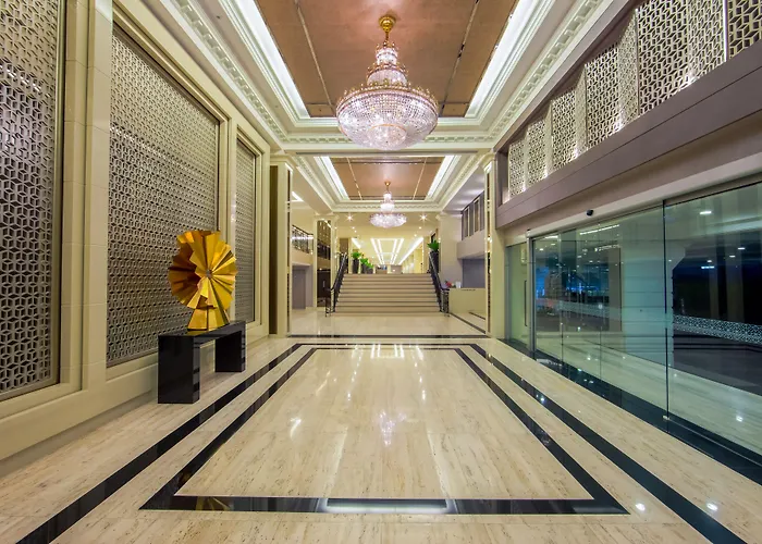 Mandarin Managed By Centre Point Hotel 4*